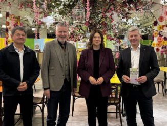 Frühlingsmarkt zieht in leerstehendes Gebäude in der Langgasse und belebt Innenstadt